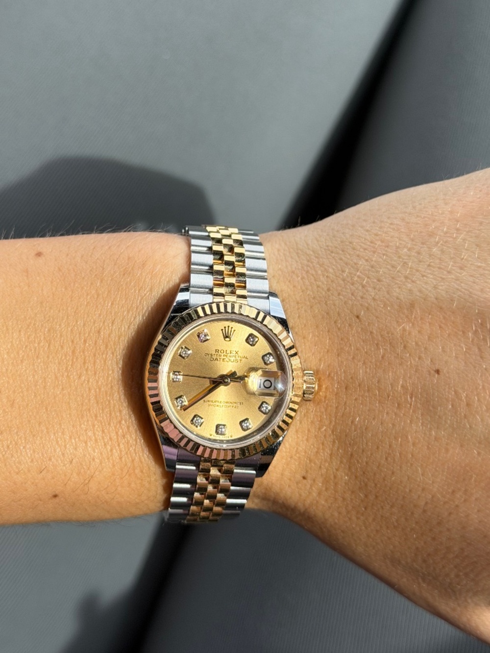 Rolex Lady-Datejust Two Tone Ref 279173 Champagne Diamond Dial 28 mm Box &Papers - Picture 17 of 17